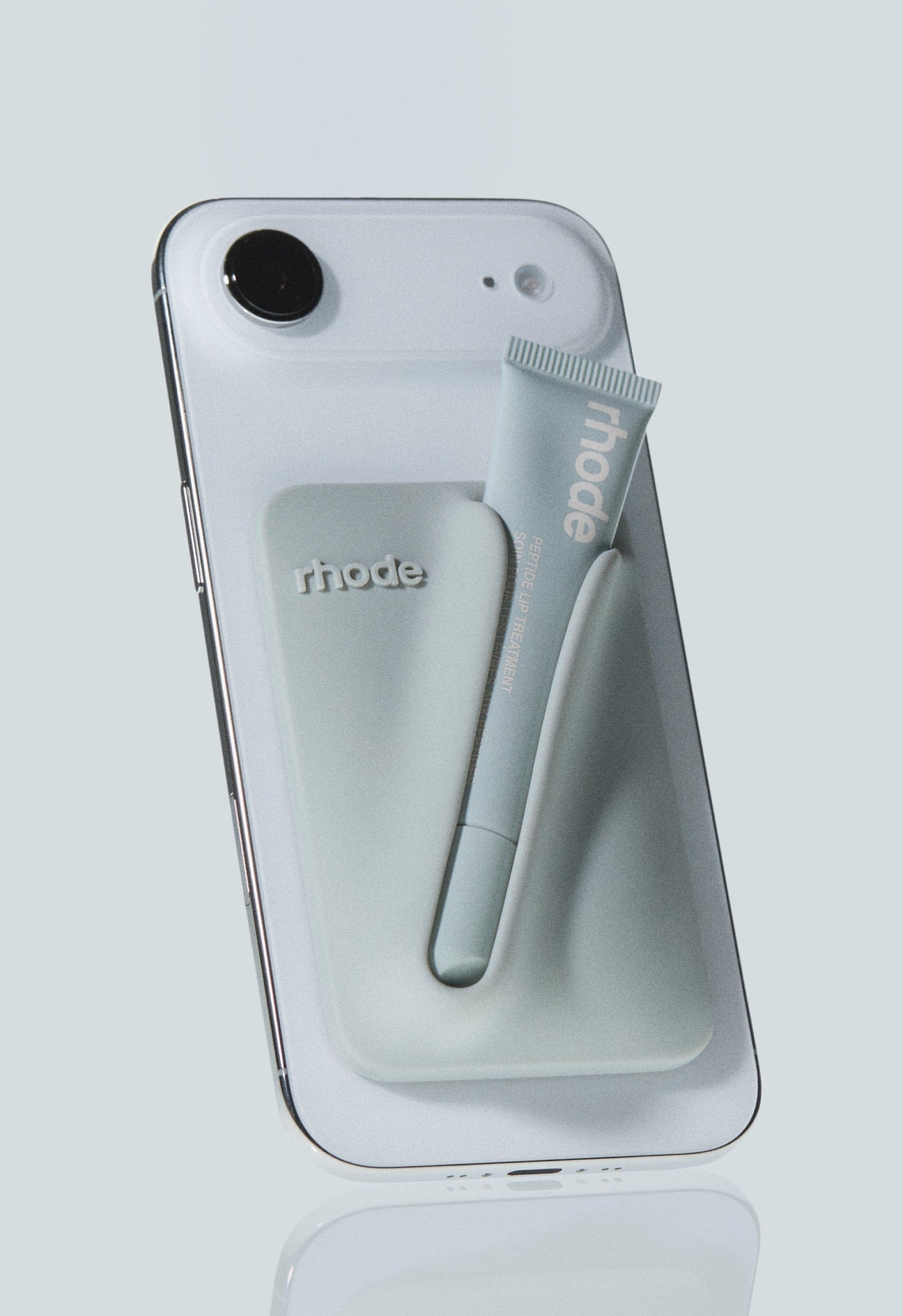 grey-snap-on-lip-case