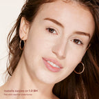 Close-up-of-a-woman-s-face-with-brown-ha