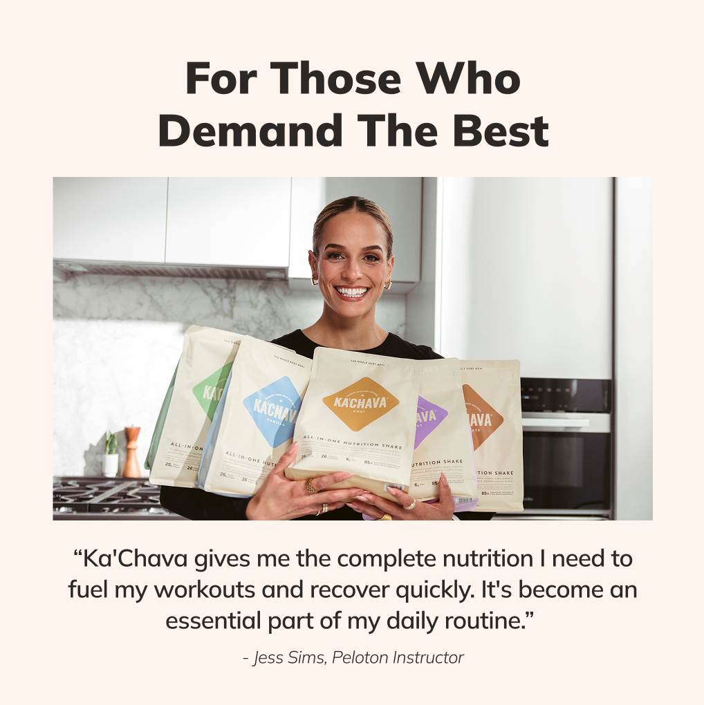 Jess-Sims-Peloton-Instructor-holding-Ka-
