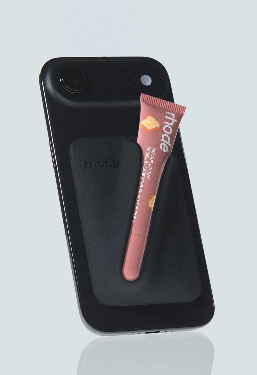 black-snap-on-lip-case-with-scented-pept