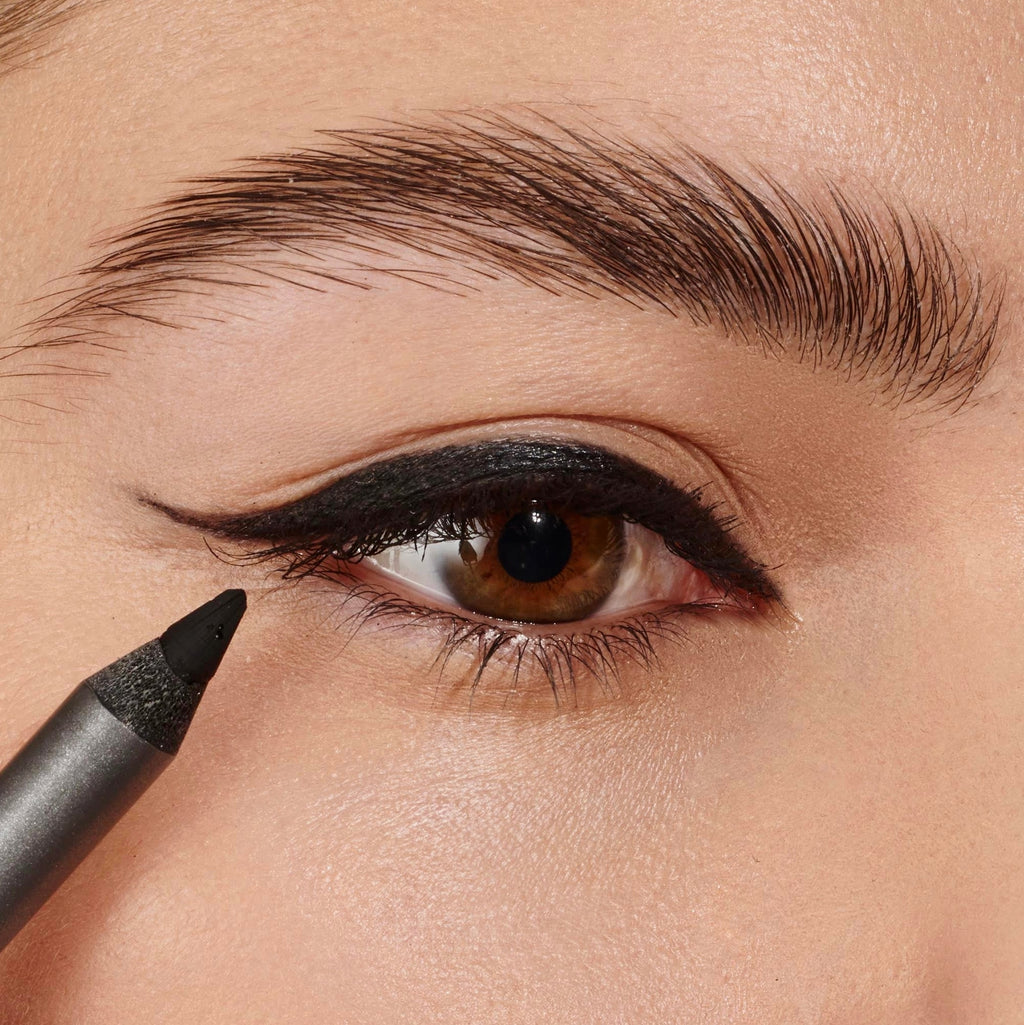 liquorice-rich-jet-black